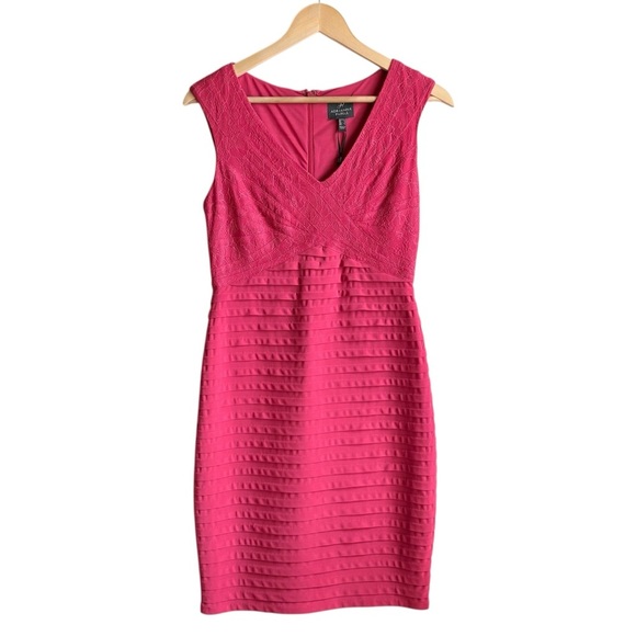 NWT Adrianna Papell Sleeveless Sheath Dress Size 2 Hot Pink - Picture 2 of 13